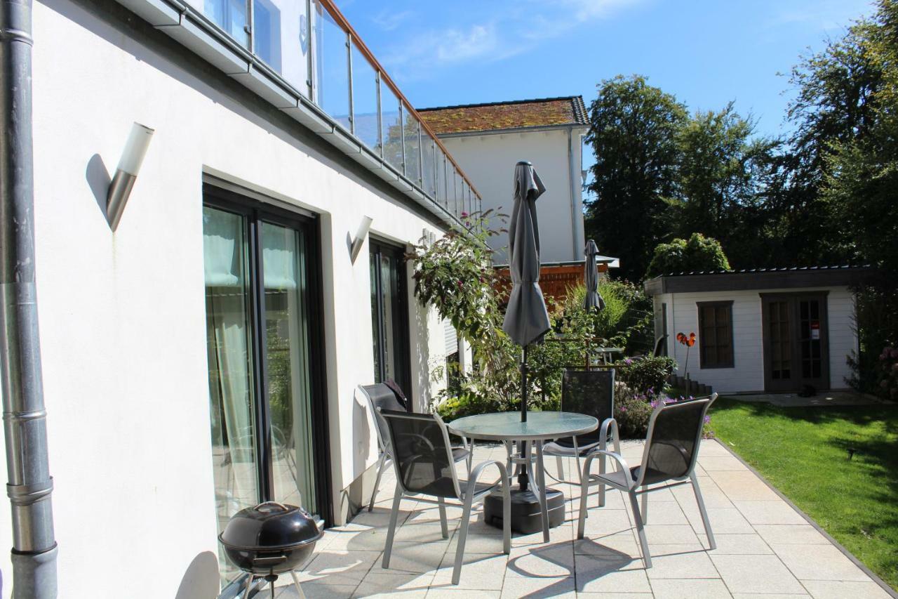 Strandhaus Manatee Mit Sauna Und Kamin Sellin Kültér fotó