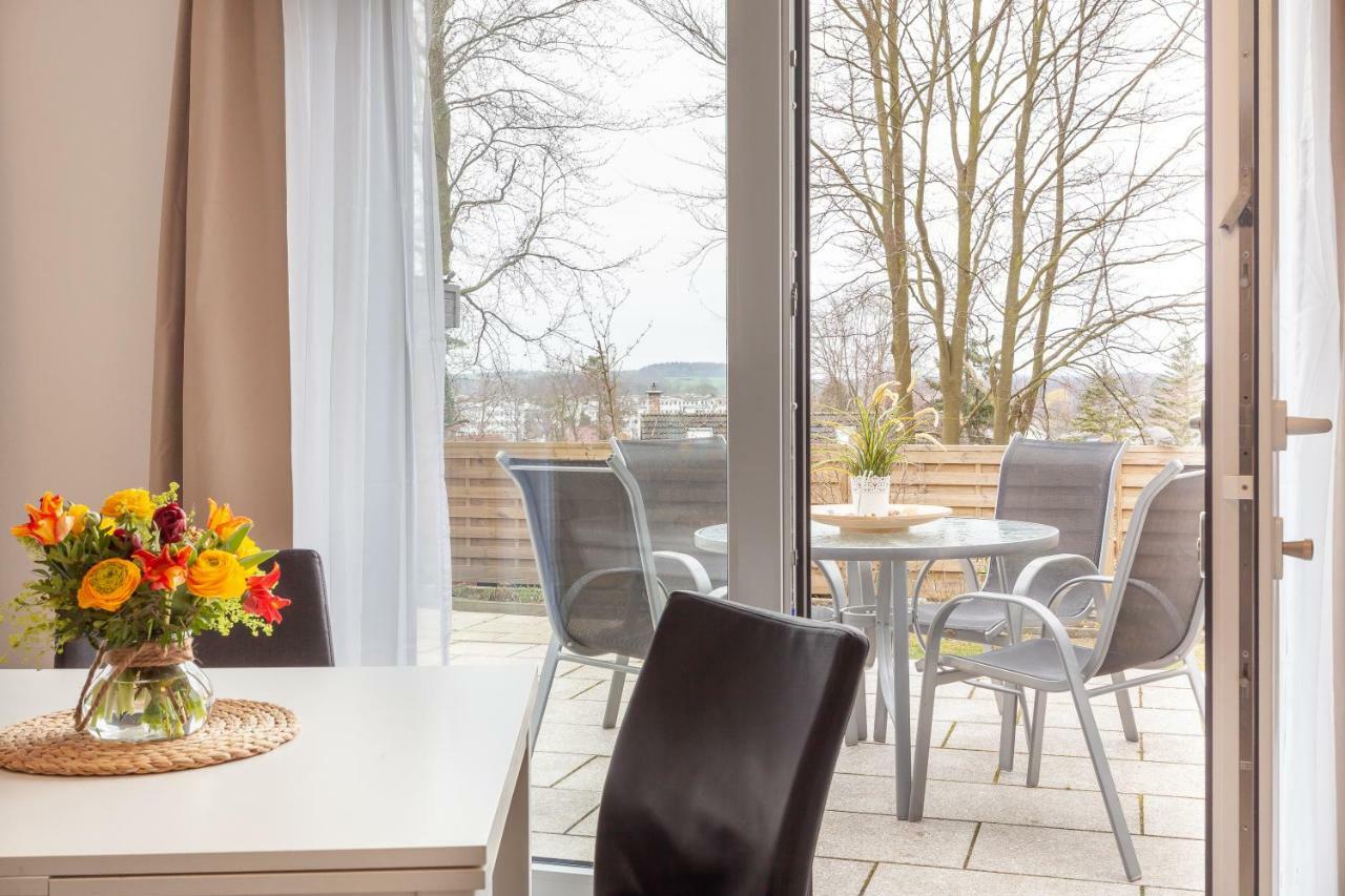 Strandhaus Manatee Mit Sauna Und Kamin Sellin Kültér fotó